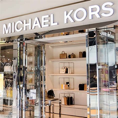 michael kors retur|Michael Kors return labels.